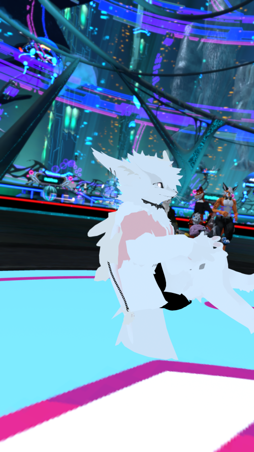 VRChat_2024-12-21_00-13-58.574_2160x3840.png