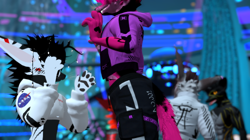 VRChat_2024-12-21_00-15-26.277_3840x2160.png