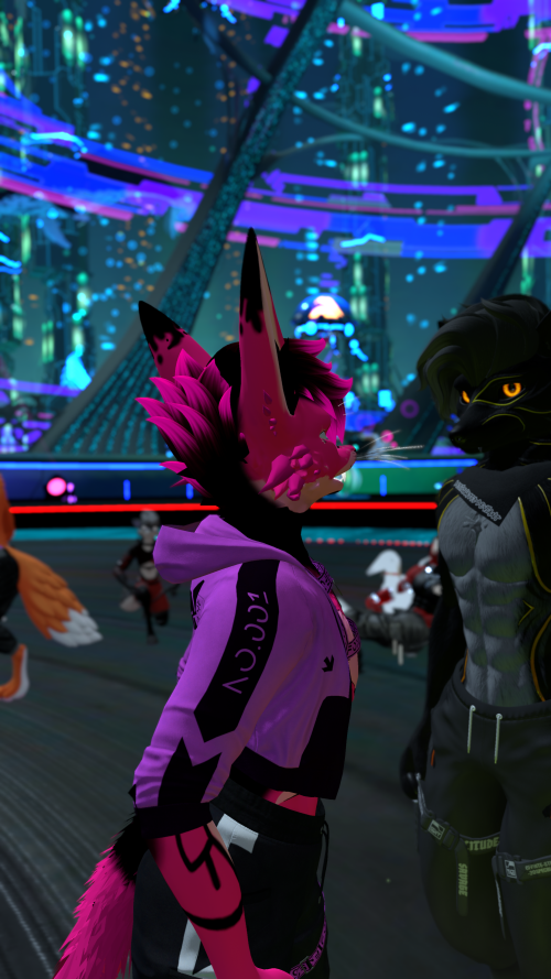 VRChat_2024-12-21_00-27-41.405_2160x3840.png