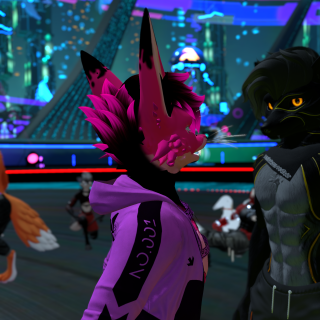 VRChat_2024-12-21_00-27-41.405_2160x3840