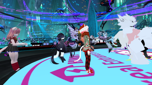 VRChat_2024-12-21_00-50-05.184_3840x2160.png