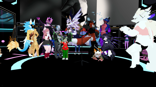 VRChat_2024-12-21_01-00-34.331_3840x2160.png