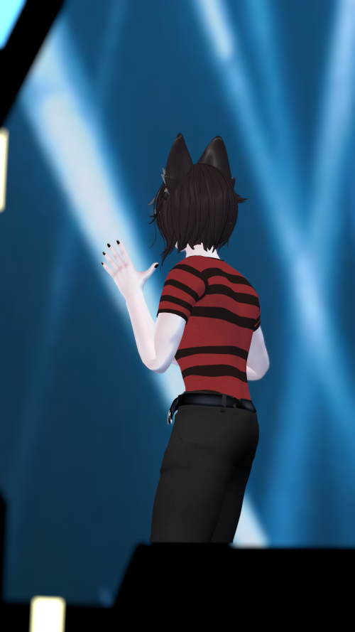 VRChat_2024-12-21_01-04-00.048_2160x3840.png