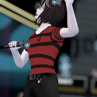 VRChat_2024-12-21_01-25-18.683_2160x3840