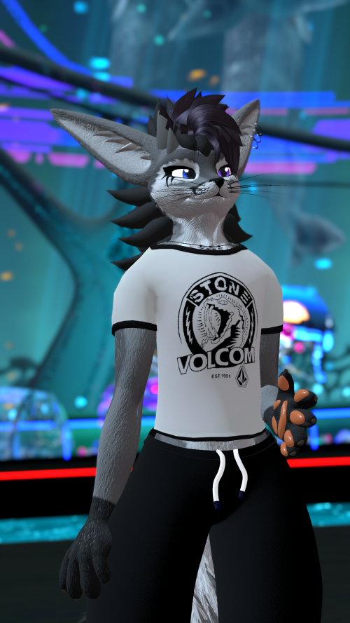 VRChat_2024-12-21_03-19-27.807_2160x3840.png