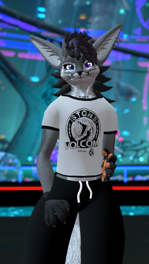 VRChat_2024-12-21_03-19-29.014_2160x3840.png