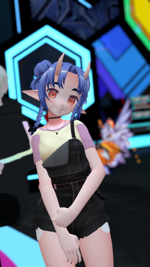 VRChat_2024-12-21_03-40-34.143_2160x3840.png