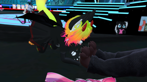 VRChat_2024-12-21_04-04-31.624_3840x2160.png