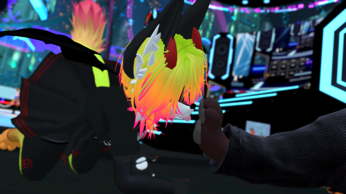 VRChat_2024-12-21_04-04-37.215_3840x2160.png