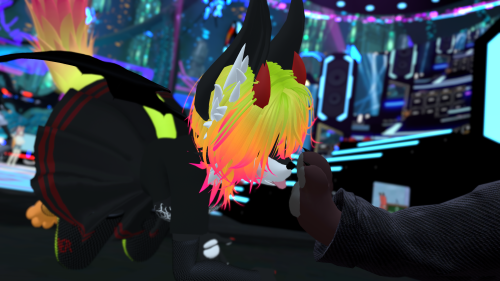 VRChat_2024-12-21_04-04-39.411_3840x2160.png