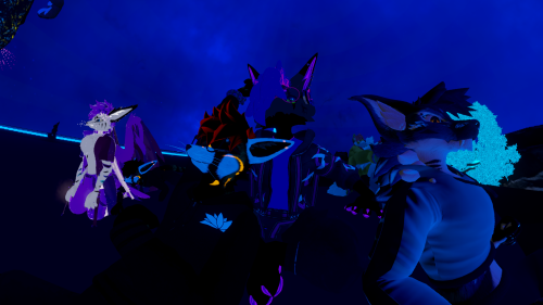 VRChat_2024-12-29_17-09-28.427_3840x2160.png