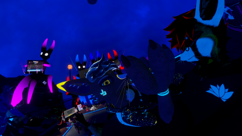 VRChat_2024-12-29_17-10-05.469_3840x2160.png