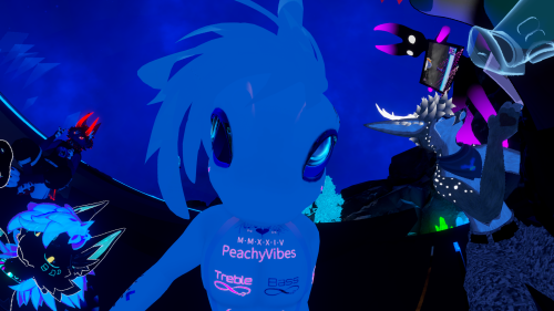 VRChat_2024-12-29_17-14-47.044_3840x2160.png