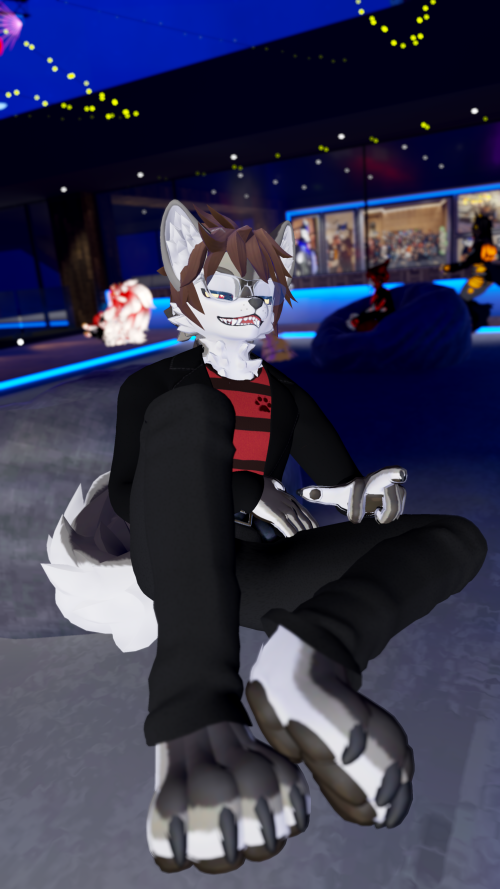 VRChat_2024-12-29_22-49-45.382_2160x3840.png