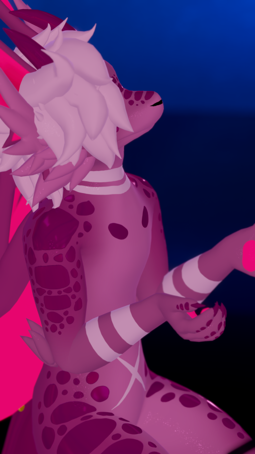 VRChat_2024-12-29_23-15-40.269_2160x3840.png
