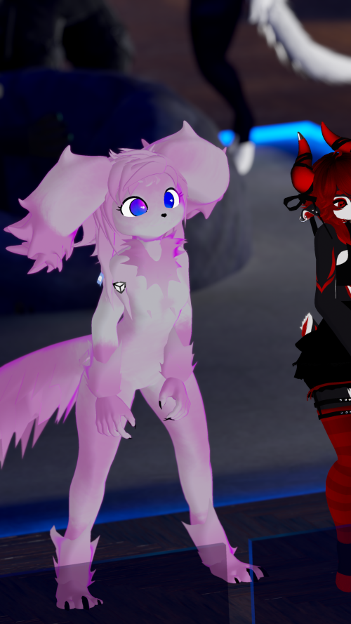 VRChat_2024-12-29_23-28-24.947_2160x3840.png