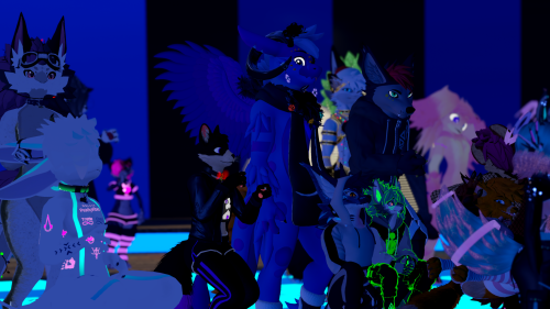 VRChat_2024-12-30_21-03-46.563_3840x2160.png