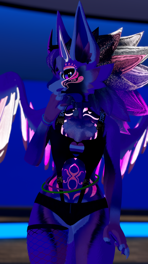 VRChat_2024-12-30_21-04-00.768_2160x3840.png