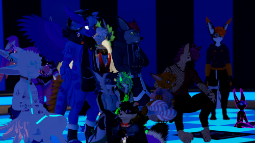 VRChat_2024-12-30_21-05-50.630_3840x2160.png