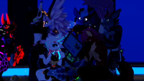 VRChat_2024-12-30_21-06-40.900_3840x2160.png