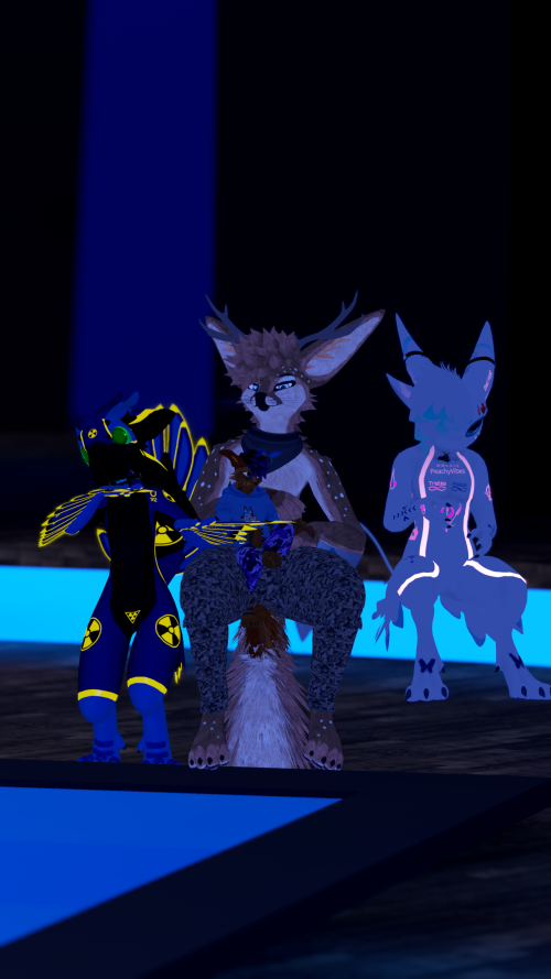 VRChat_2024-12-30_21-35-23.935_2160x3840.png