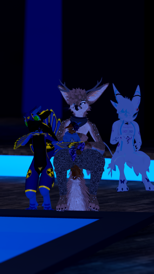 VRChat_2024-12-30_21-35-25.157_2160x3840.png