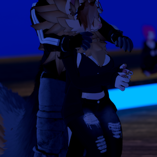 VRChat_2024-12-30_22-15-39.116_2160x3840