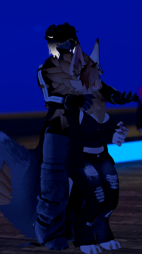 VRChat_2024-12-30_22-15-41.300_2160x3840.png
