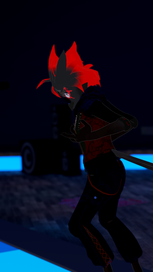 VRChat_2024-12-30_22-45-07.947_2160x3840.png