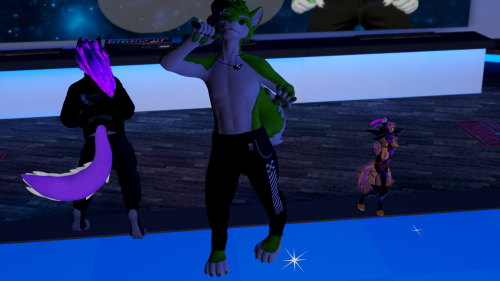 VRChat_2024-12-30_23-16-26.295_3840x2160.png