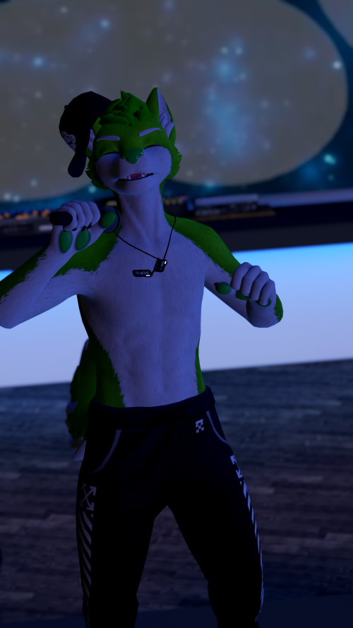 VRChat_2024-12-30_23-16-36.165_2160x3840.png