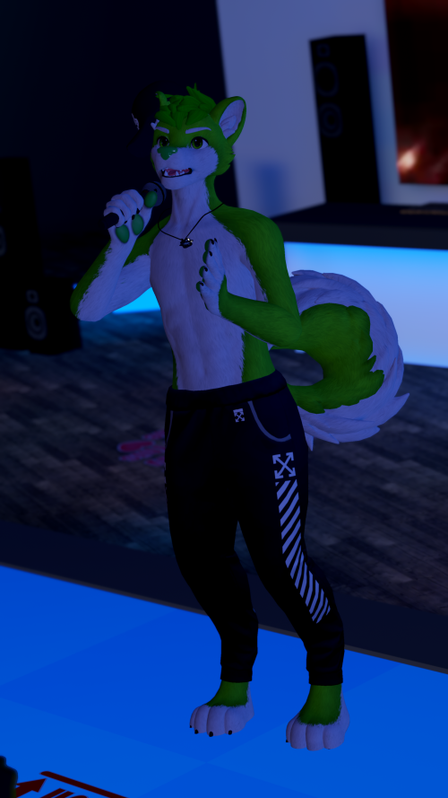 VRChat_2024-12-30_23-17-02.044_2160x3840.png