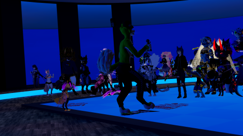 VRChat_2024-12-30_23-17-41.140_3840x2160.png
