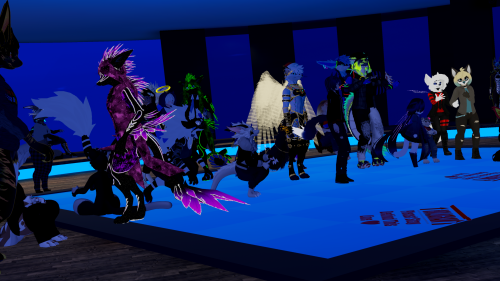 VRChat_2024-12-30_23-18-07.630_3840x2160.png