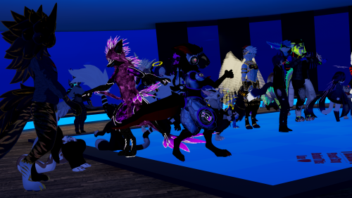 VRChat_2024-12-30_23-18-08.769_3840x2160.png