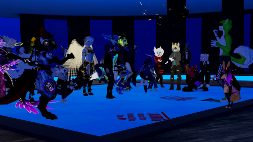 VRChat_2024-12-30_23-18-12.280_3840x2160.png