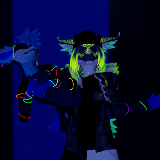 VRChat_2024-12-30_23-21-30.850_2160x3840