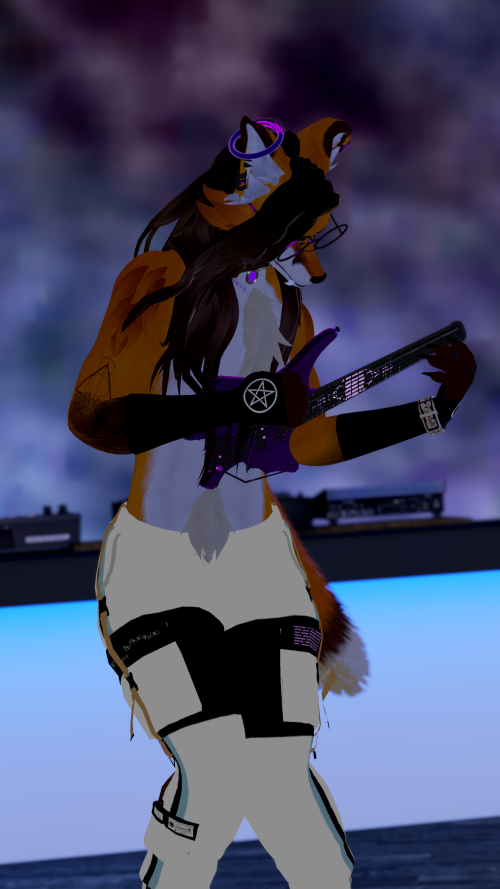 VRChat_2024-12-31_00-02-41.152_2160x3840.png