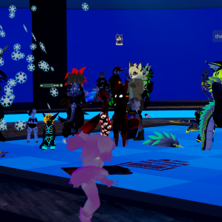 VRChat_2024-12-31_00-03-12.043_3840x2160