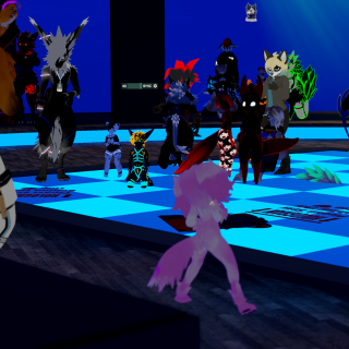 VRChat_2024-12-31_00-03-19.391_3840x2160