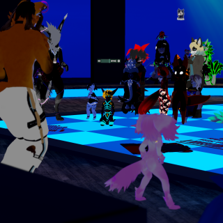 VRChat_2024-12-31_00-03-21.801_3840x2160
