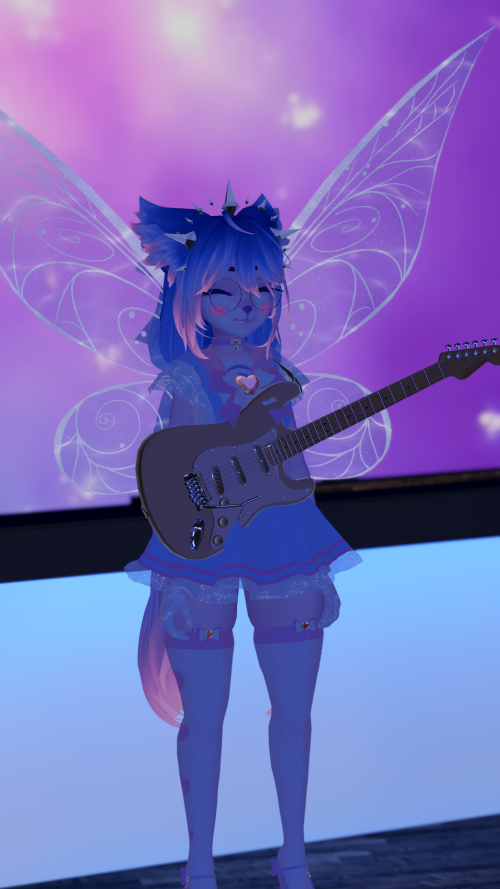 VRChat_2024-12-31_00-18-41.647_2160x3840.png