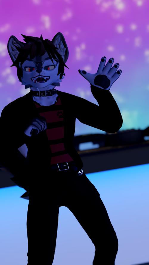 VRChat_2024-12-31_00-18-55.441_2160x3840.png