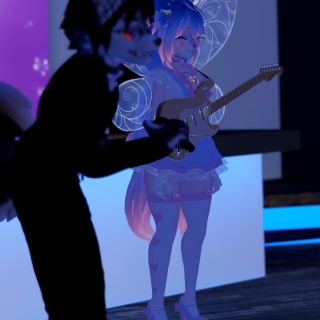VRChat_2024-12-31_00-19-18.518_2160x3840
