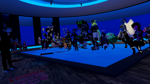 VRChat_2024-12-31_00-20-23.048_3840x2160.png