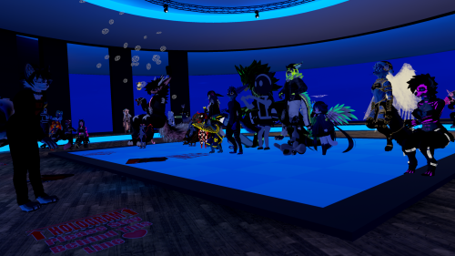 VRChat_2024-12-31_00-20-24.656_3840x2160.png
