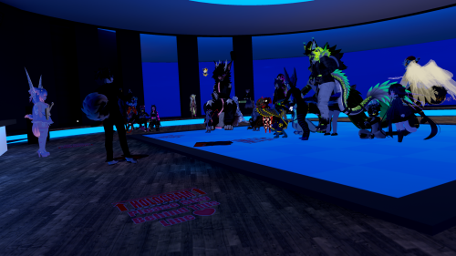 VRChat_2024-12-31_00-20-31.284_3840x2160.png