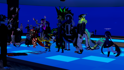 VRChat_2024-12-31_00-23-11.785_3840x2160.png