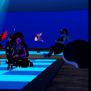VRChat_2024-12-31_00-40-21.680_3840x2160