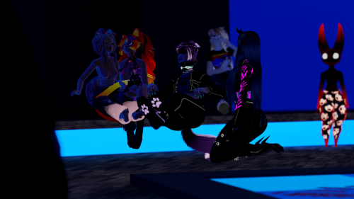 VRChat_2024-12-31_00-40-36.930_3840x2160.png